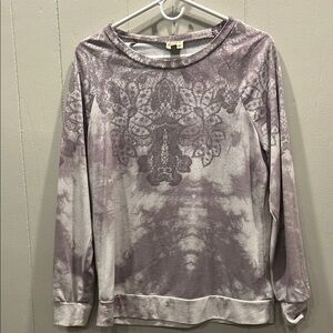 Como Vintage Gray and White Graphic Hoodie